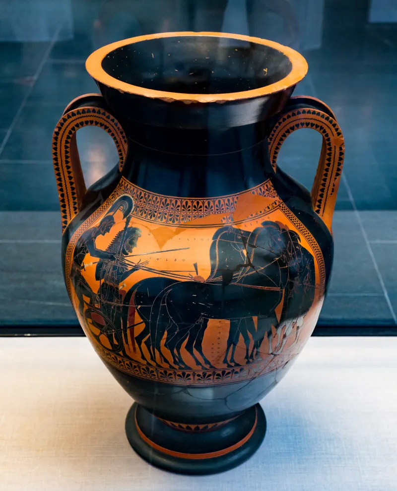 Psiax Arv 6 1 Dionysos Reclining - Herakles And Iolaos In Quadriga 