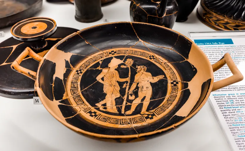 Q Painter - Arv 1519 9 - Dionysos And Satyr - Maenad And Satyrs - Torch-Racer With Woman And Eros - Ferrara Man 5083 - 