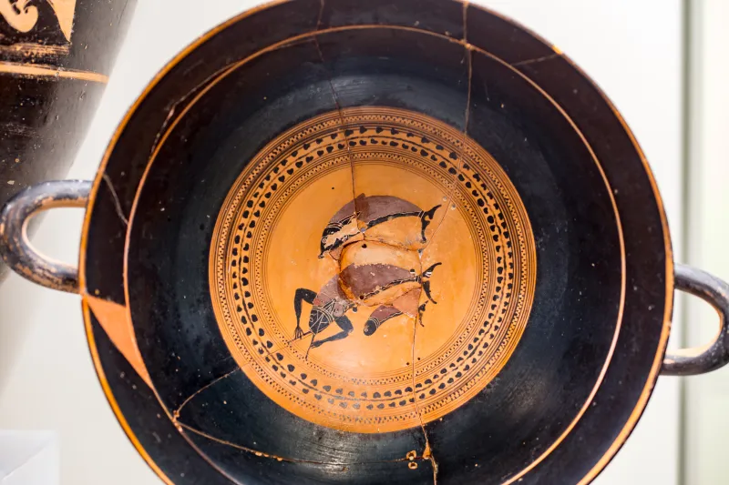 Related To The Red-Black Painter - Abv Extra - Dolphins - Sphinx - Roma Mnevg 64608 - 