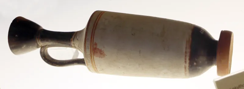 Pittore Di Sabouroff, Lakythos Attica A Fondo Bianco Con Scena Di Visita A Una Tomba, 450 Ac 