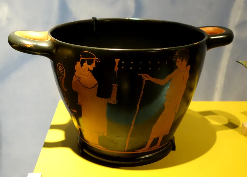 Skyphos With Young Boy And Woman With Alabastron, Athens, Attributed To The Splanchnopt Painter, 450 Bc - Teece Museum Of Classical Antiquities - Christchurch, Nz - 