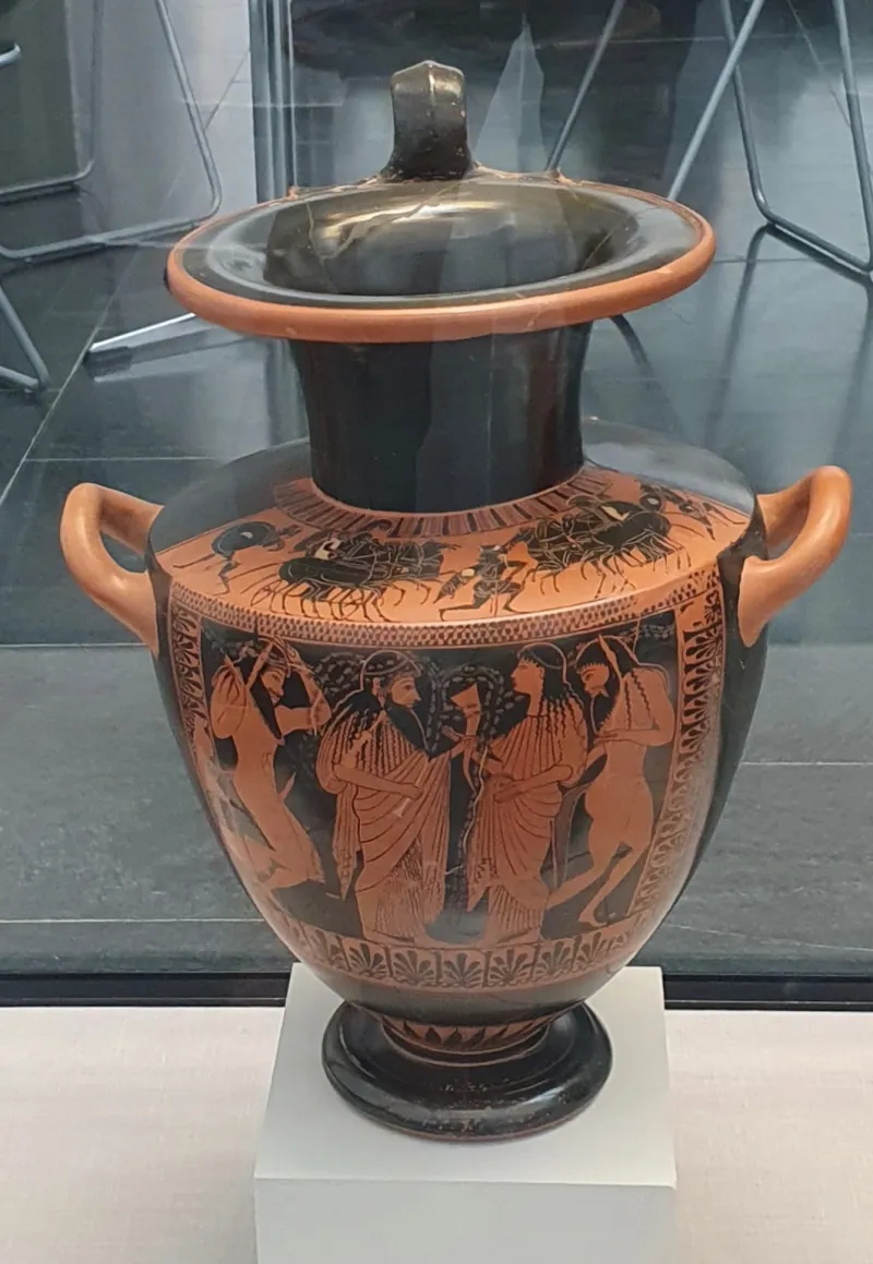 Bilingual Attic Hydria (Black Figures On The Shoulder And Red On The Body), 510 Bc Circa, Staatliche 
