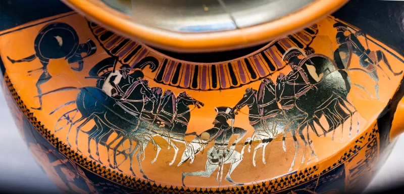 Very Early Bilingual Hydria Arv 12 7 Two War Chariots - Dionysos With Ariadne And Two Satyrs 