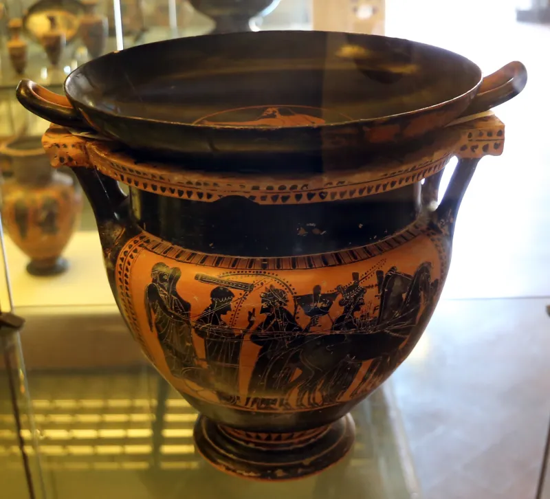 Cerchia Del Pittore Dell'altalena, Cratere A Colonnette (530-520 Ac), Coperto Da Kylix Ad Apiktetos Con Sileno (500-480 