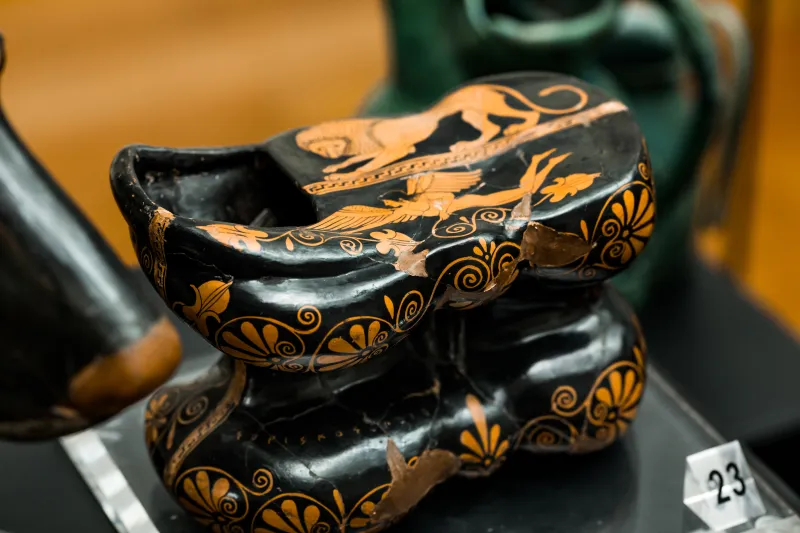Syriskos Painter - Arv 264 67 - Nike With Eros And Lion - Roma Mnevg 866 - 