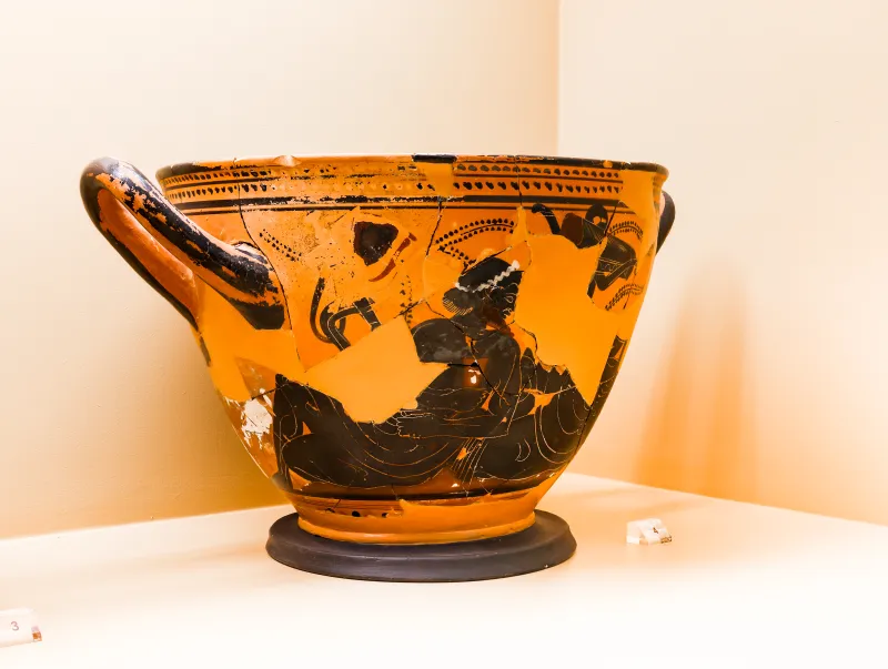 Theseus Painter - Abv 518 4 - Herakles And Hermes Reclining - Athens Agora Museum P 1545 - 