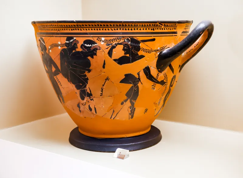Theseus Painter - Abv 518 - Ephedrismos - Athens Agora Museum P 1546 - 