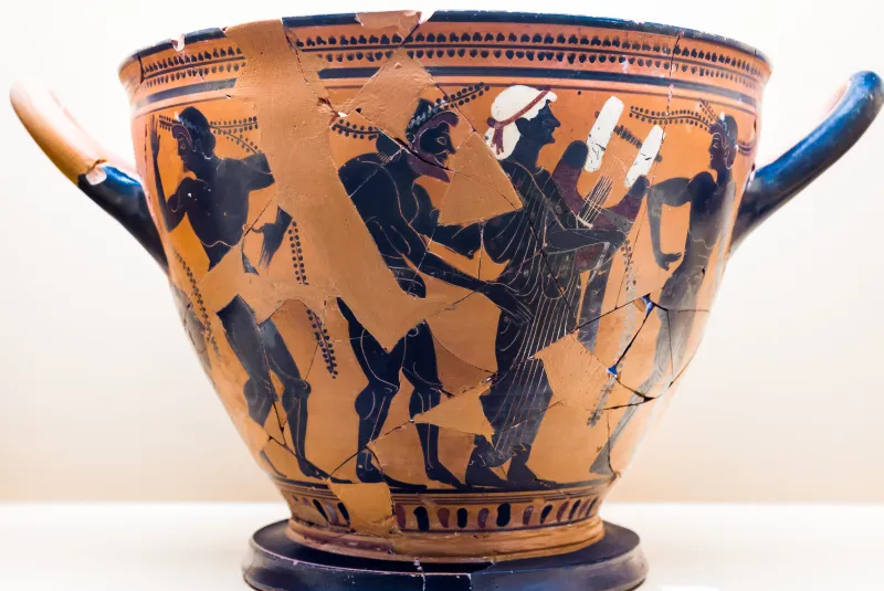 Theseus Painter - Abv 518 - Komos - Athens Agora Museum P 1544 - 